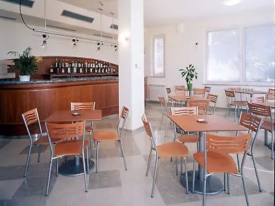Garden Palace 3*