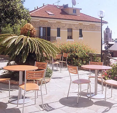 Garden Palace Varazze