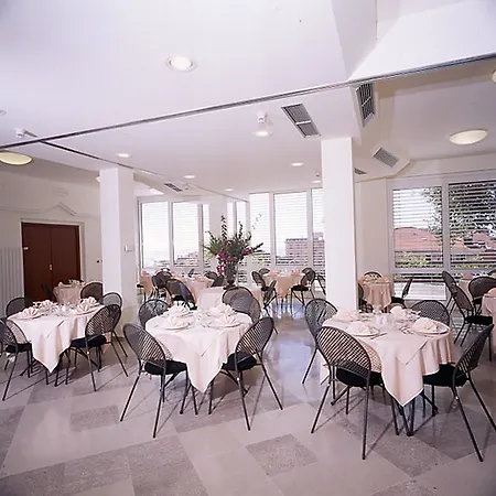 Hotel Garden Palace